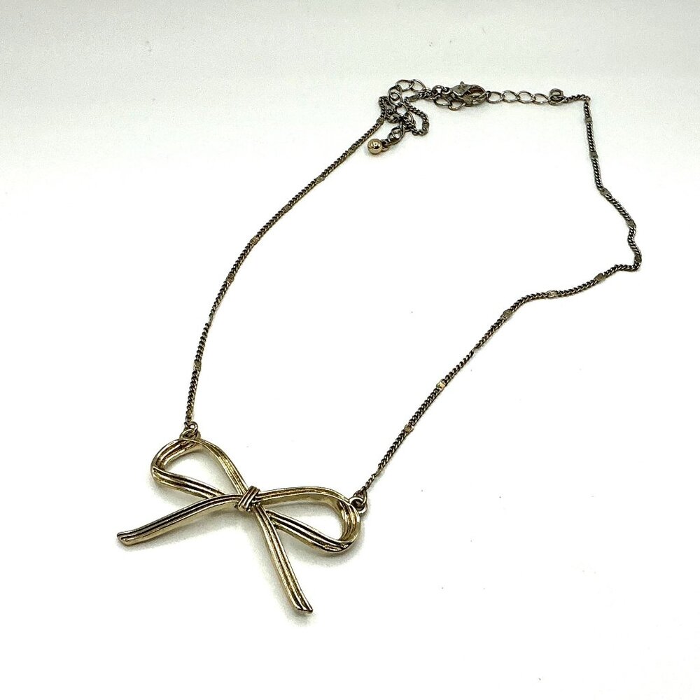 Vintage Gold-Toned Bow Pendant Necklace With Adjustable Chain